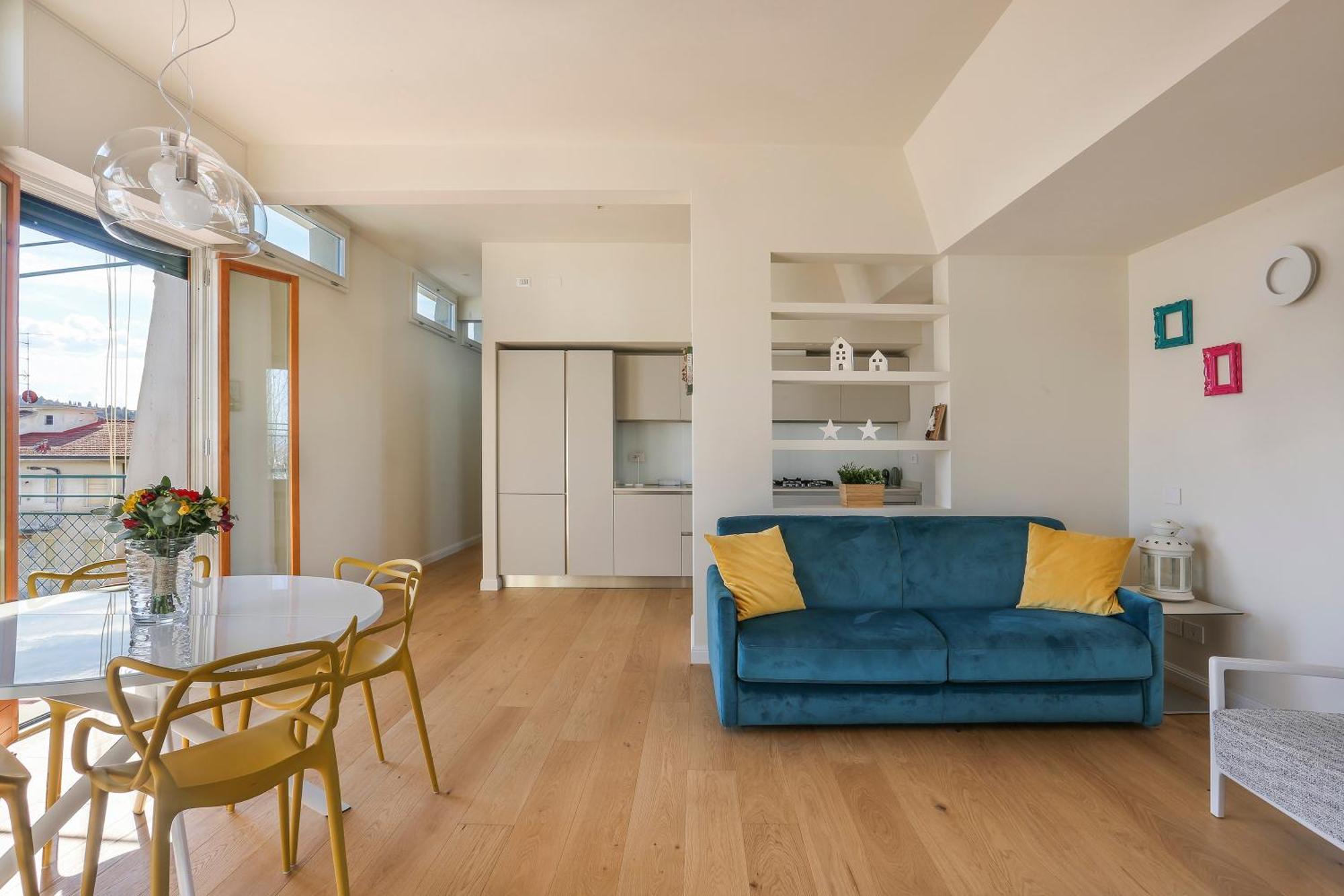 Penthouse With Big Terrace In Oltrarno Florence