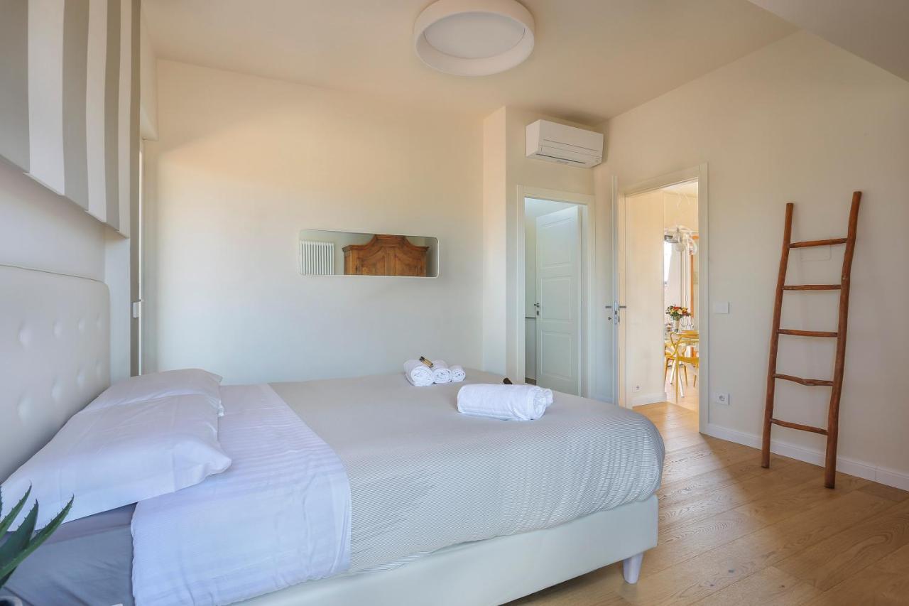 Appartamento Penthouse With Big Terrace In Oltrarno Firenze